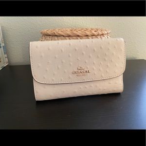 Coach medium white wallet (F67594)
